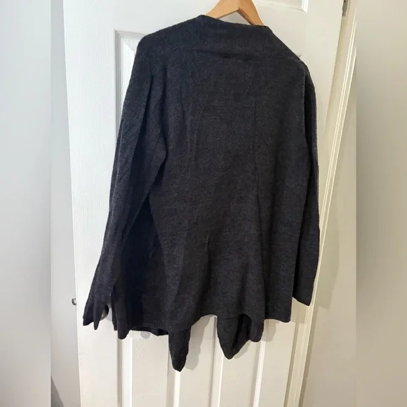 Barefoot Dreams women’s black grey size M/L cozy chic light island cardigan - Picture 3 of 9